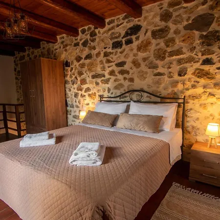Hercules Traditional Apartament Galipe