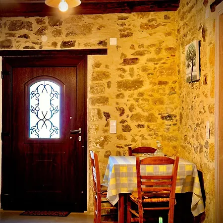 Hercules Traditional Apartament Galipe