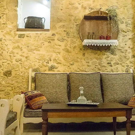 Hercules Traditional Appartement Galipe