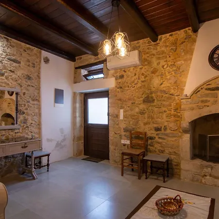 Hercules Traditional Apartament